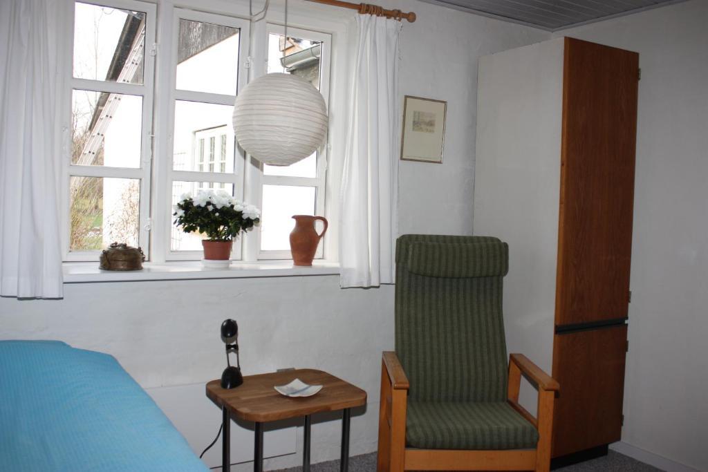 Holmehuset Bed & Breakfast Kalundborg Kamer foto